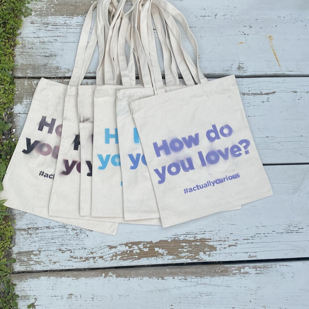Tote bag